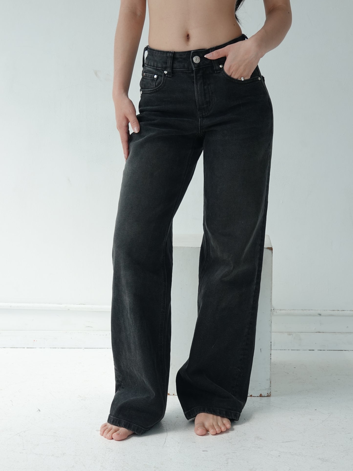 Mid Rise Baggy Jeans -  Vintage Black